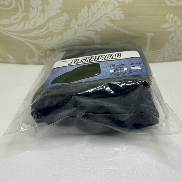 Future Stars XL Skate Bag - Picture 2 of 3